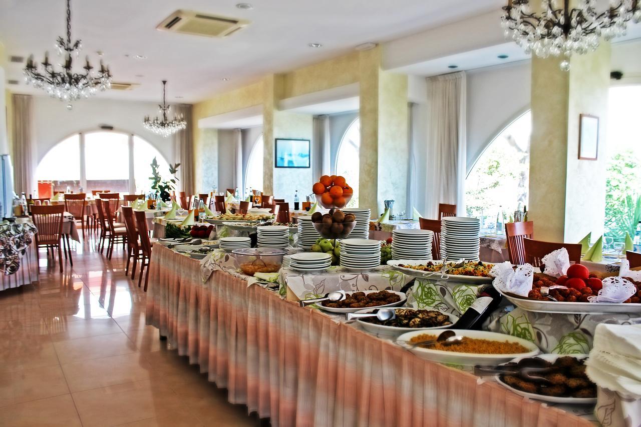 Hotel Europa Misano Adriatico Zewnętrze zdjęcie