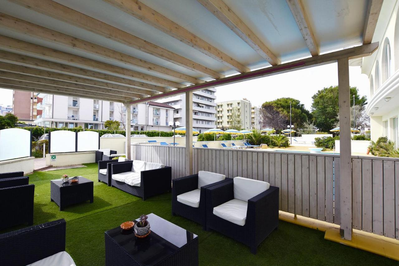 Hotel Europa Misano Adriatico Zewnętrze zdjęcie